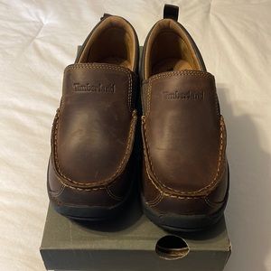 New! Boys brown Timberland Loafers. Made for comfort!